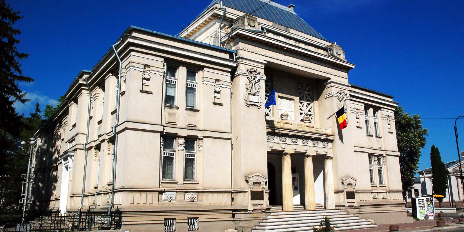 Muzeul Judetean Dambovita – O Calatorie Fascinanta prin Istoria si Traditiile Regiunii Muzeul Judetean Dambovita - O Calatorie Fascinanta prin Istoria si Traditiile Regiunii