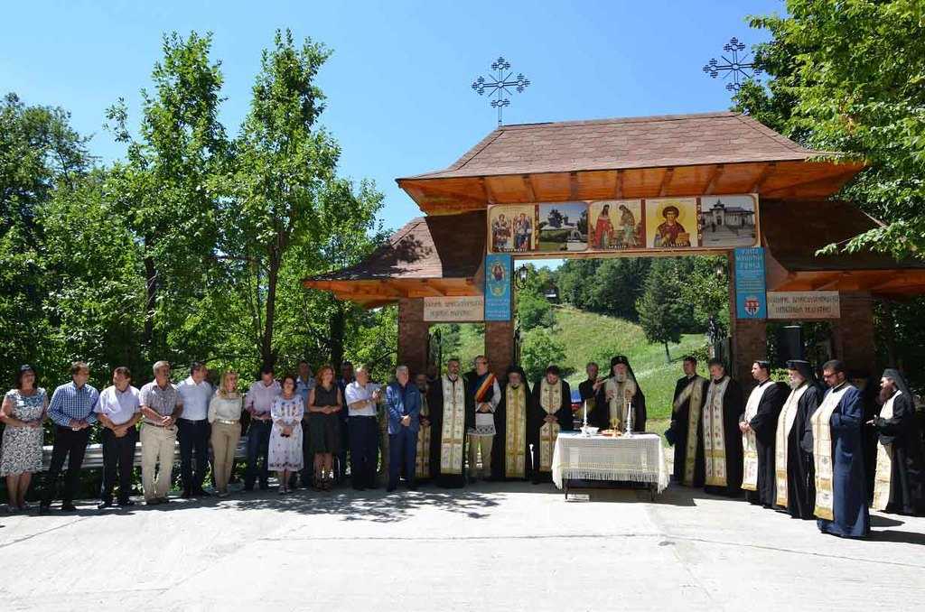 La Leagan – drumul spre linistea Manastirii Bunea La Leagan – drumul spre linistea Manastirii Bunea