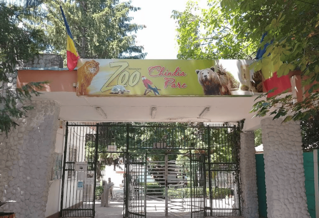 Gradina Zoologica Targoviste - Calatorie prin Habitatele Naturale ale Lumii