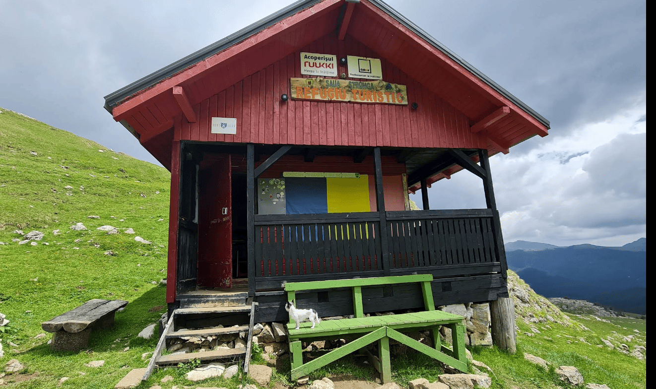 Cheile Horoabei - Saua Strunga - Cabana Padina: Aventura Montana Completa in Bucegi