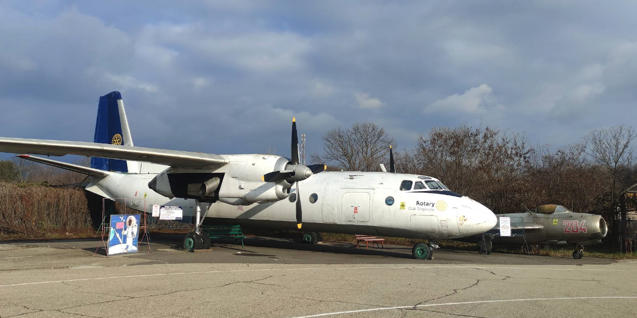 Muzeul de Aviatie Pucioasa – Calatorie Fascinanta prin Istoria Aeronauticii Romanesti Muzeul de Aviatie Pucioasa - Calatorie Fascinanta prin Istoria Aeronauticii Romanesti