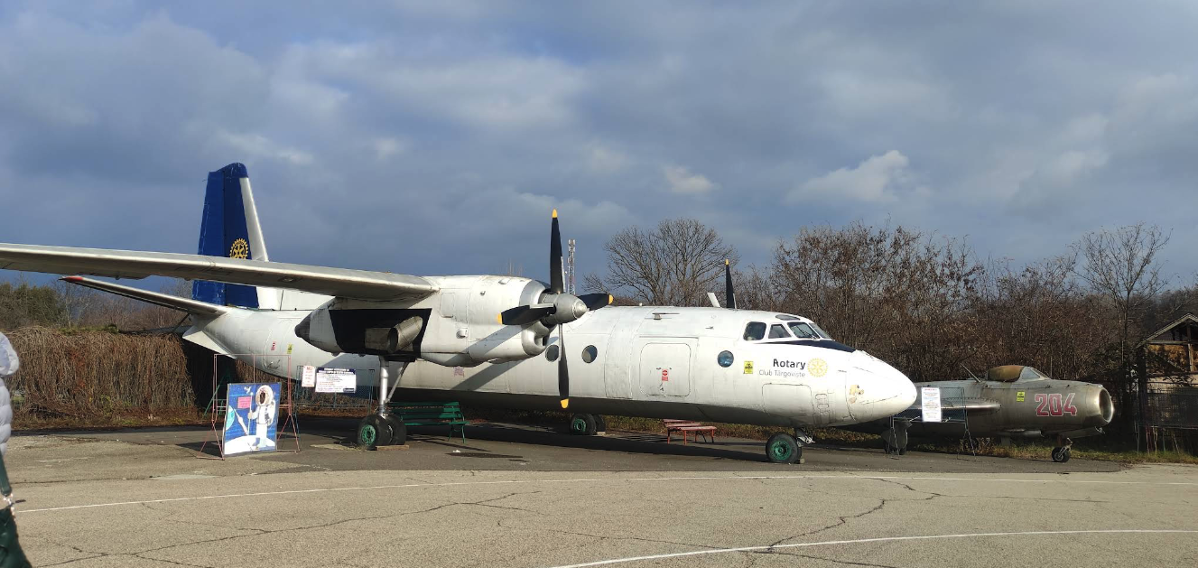 Muzeul de Aviatie Pucioasa – Calatorie Fascinanta prin Istoria Aeronauticii Romanesti Muzeul de Aviatie Pucioasa - Calatorie Fascinanta prin Istoria Aeronauticii Romanesti